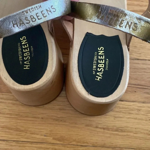 SWEDISH Hasbeens sz 41 or 10 NWOT metallic leather + wooden heeled clog no wear - Picture 7 of 7